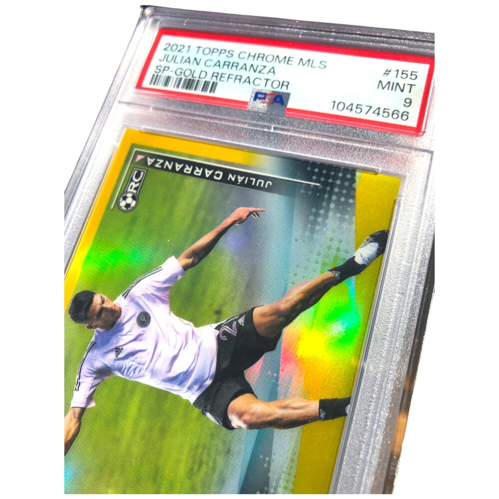 2021 Topps Chrome MLS Gold Refractor Horizontal 155 Julián Carranza /50 PSA9 RC - Picture 5 of 6